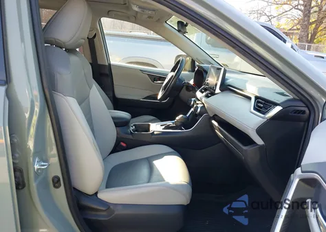 2019 Toyota Rav4 Xle Premium from USA, damaged, VIN JTMA1RFV2KD032128